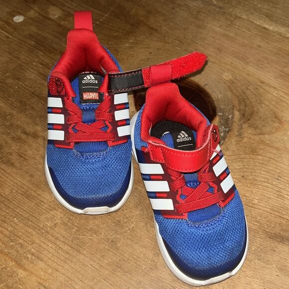 ADIDAS X MARVEL FORTARUN 2.0 SPIDER-MAN CLOUDFOAM SHOES Size 5 - Picture 6 of 11